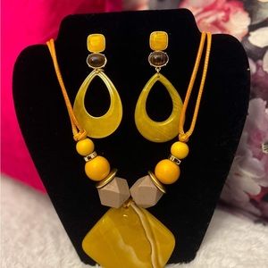 Handmade Necklace with earrings